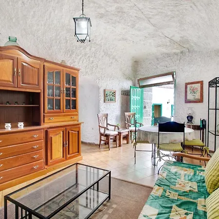 Finca Imoses Bailon Villa